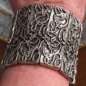 Silver Metal Stretch Bracelet